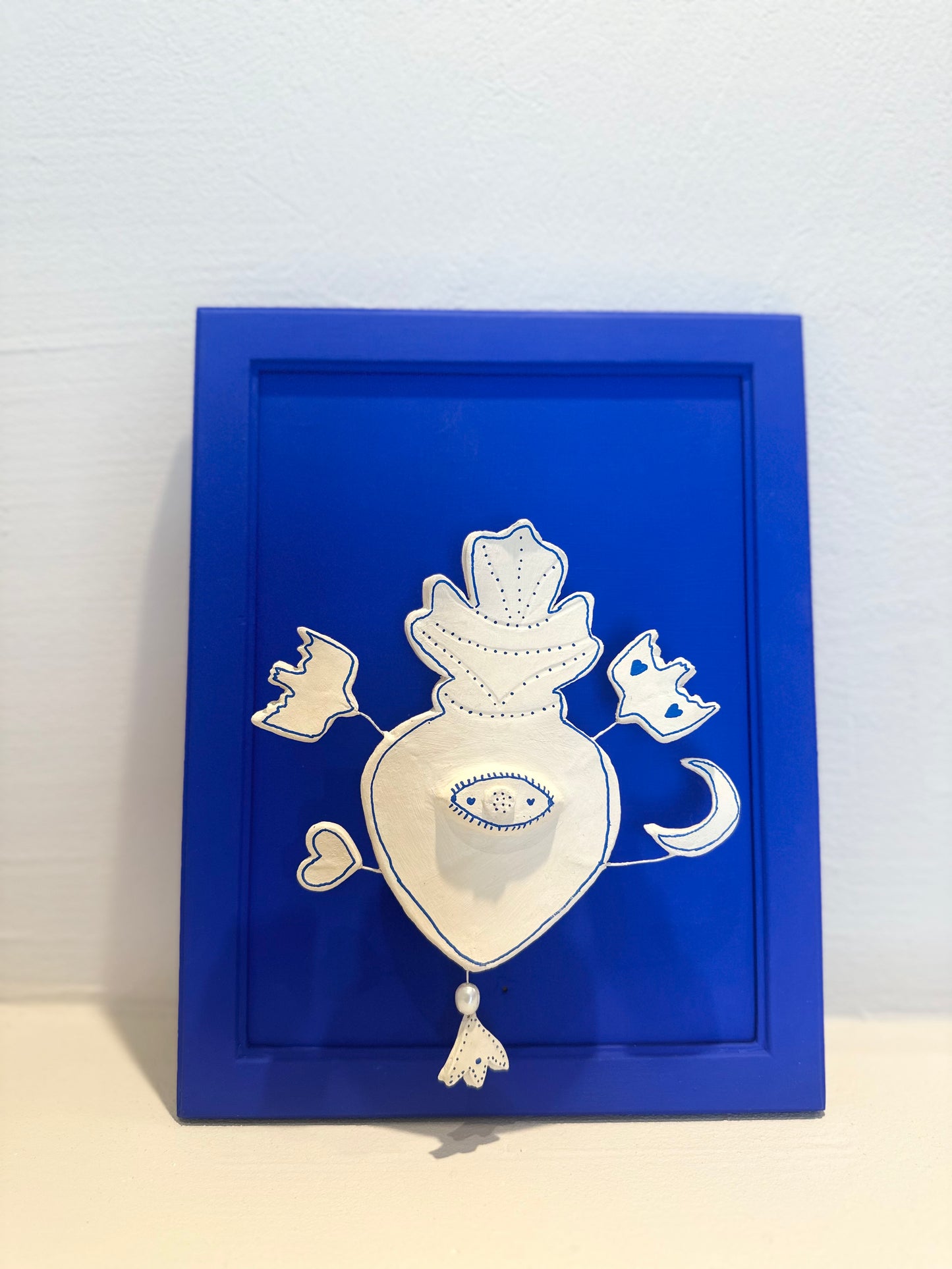 Cadre décoratif bleu Klein